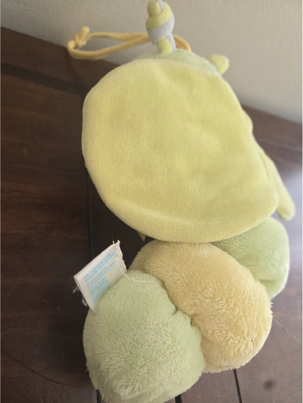 Carter’s Prestige Butterfly Plush Baby Musical Crib Pull Toy Green Yellow Pastel